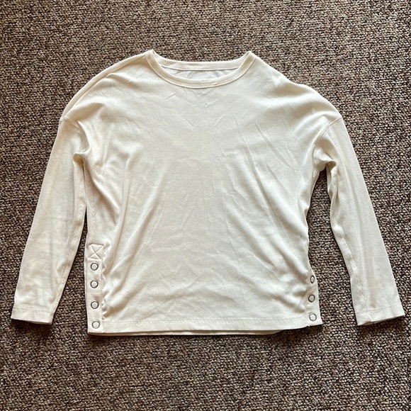 Anthropologie cream long sleeve - Picture 1 of 4